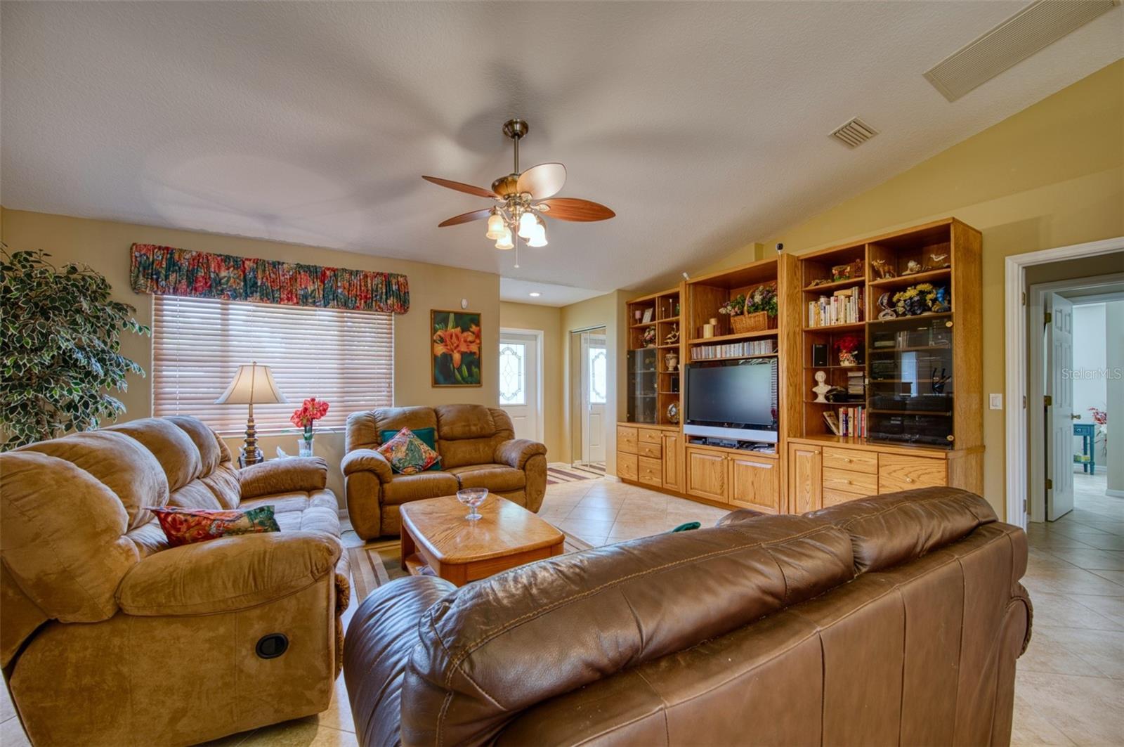 541 Falkland, Venice, FL 34293
