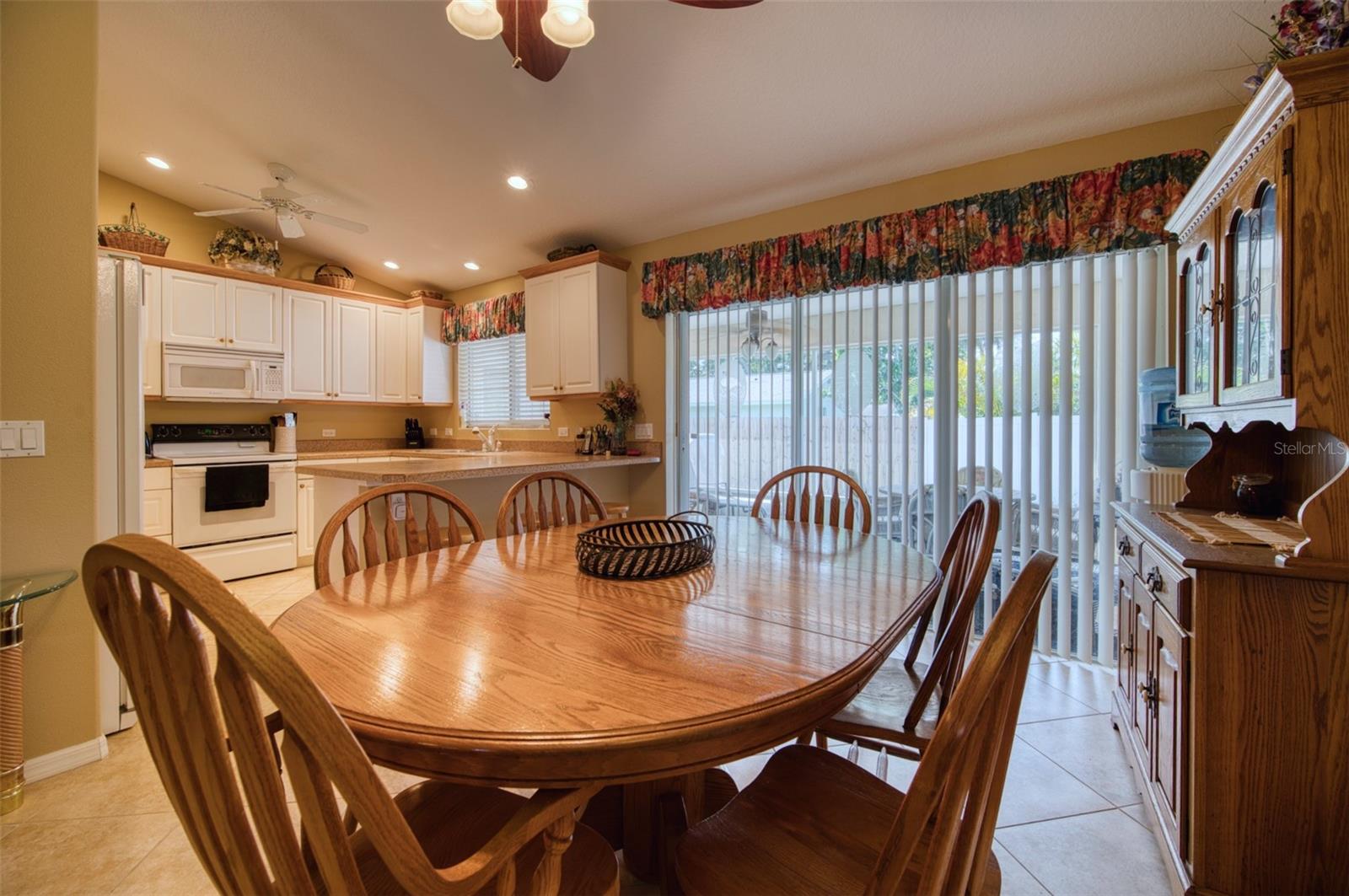 541 Falkland, Venice, FL 34293