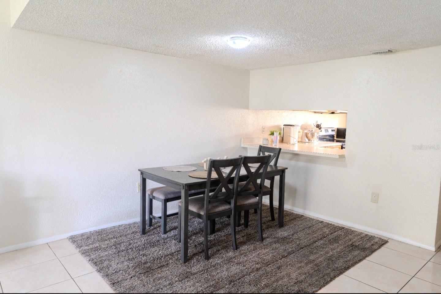4267 Semoran Unit 11, Orlando, FL 32822