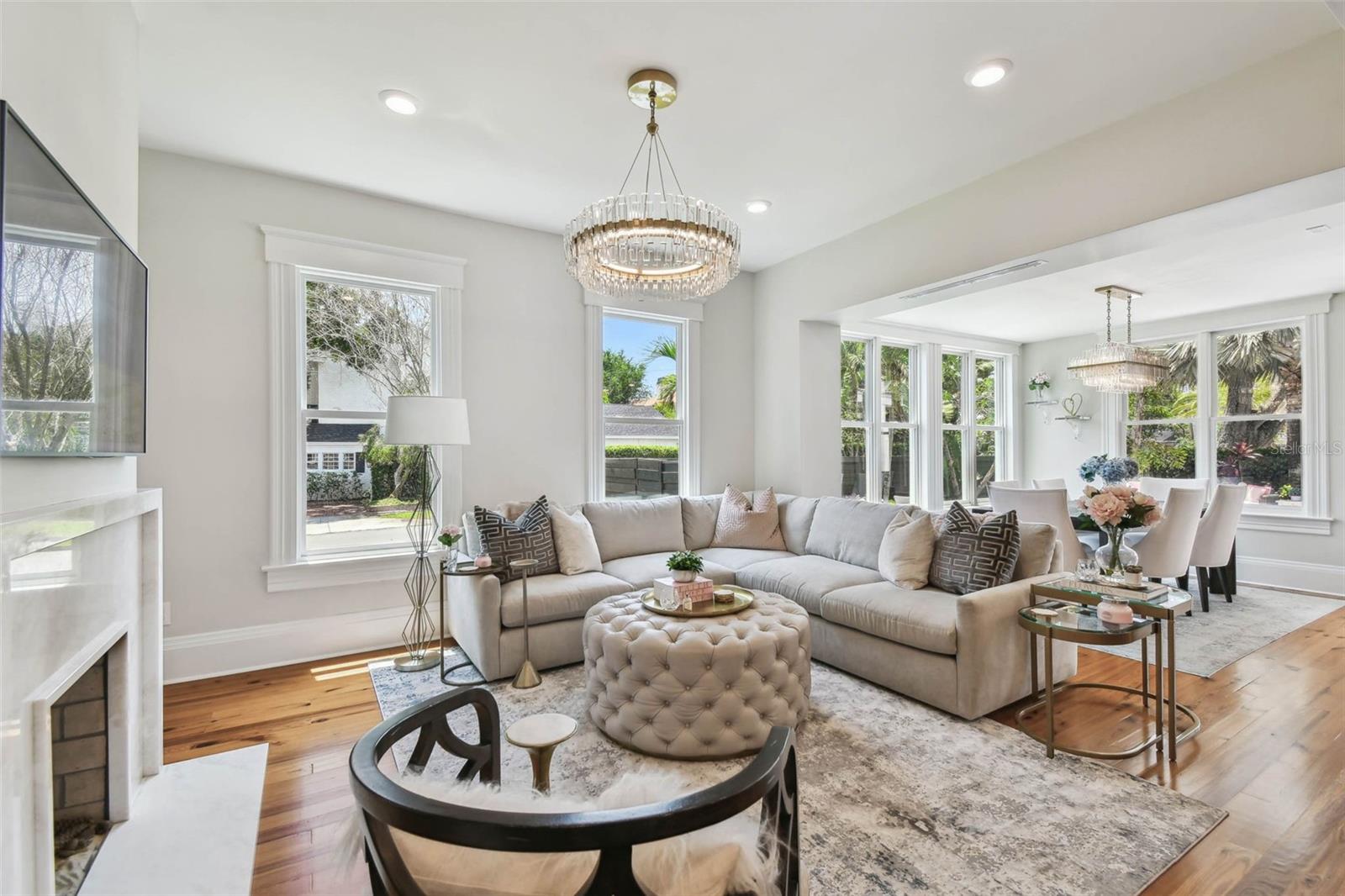 1411 Albany, Tampa, FL 33606