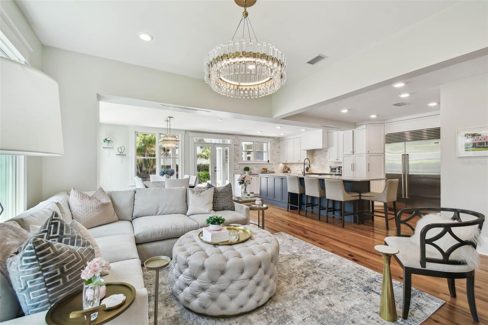 1411 Albany, Tampa, FL 33606