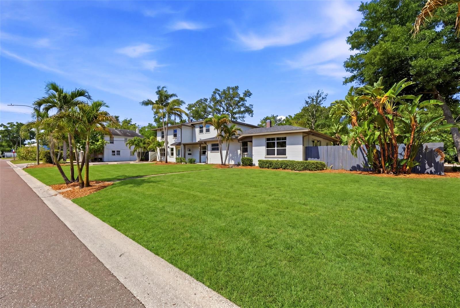 3030 5th, St Petersburg, FL 33704