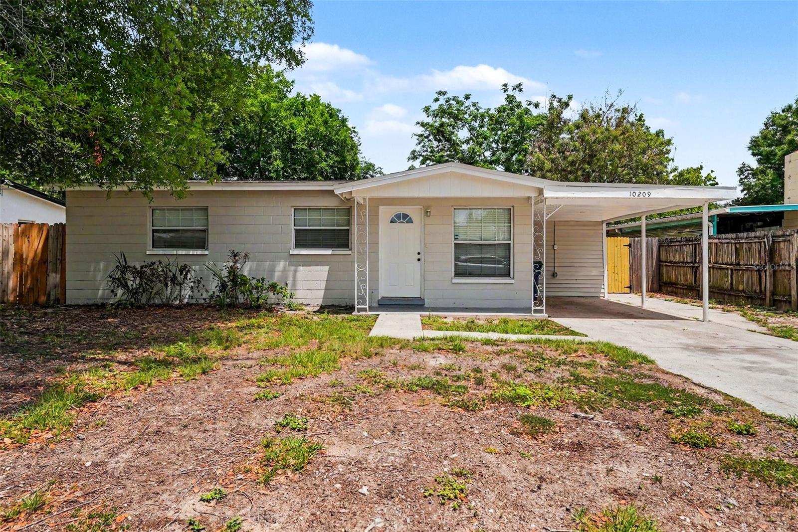 10209 28th, Tampa, FL 33612