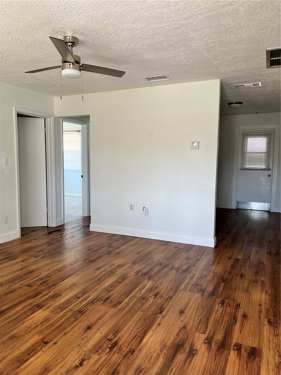 3112 Savoy, Sarasota, FL 34232