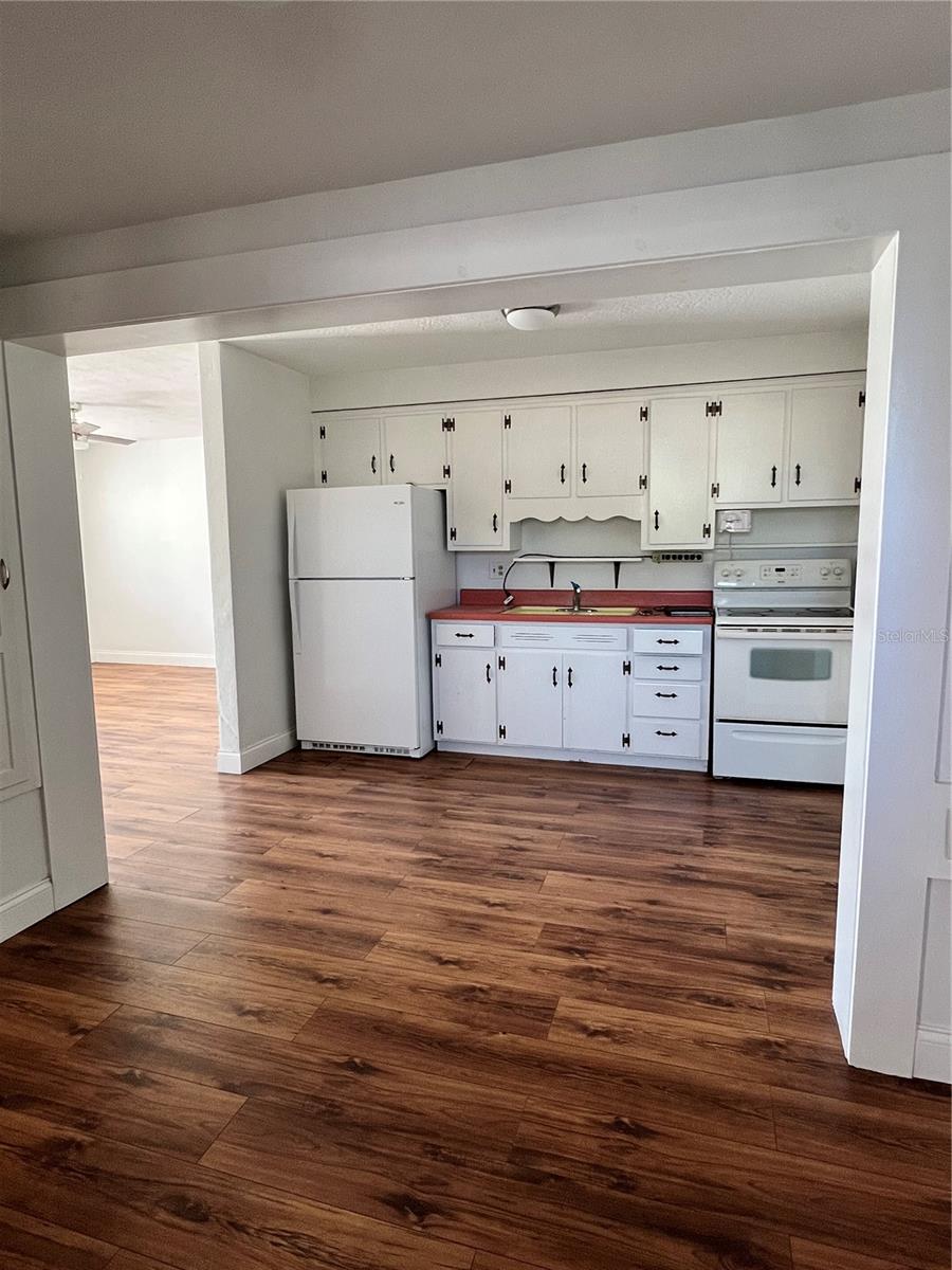 3112 Savoy, Sarasota, FL 34232