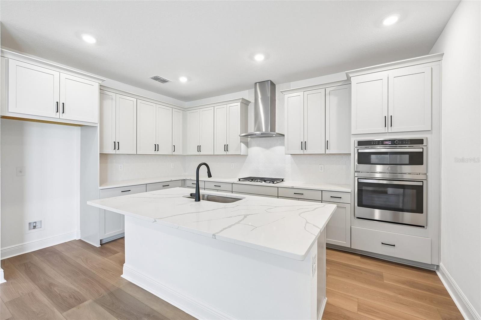 4454 Sunset Garden, Bradenton, FL 34210