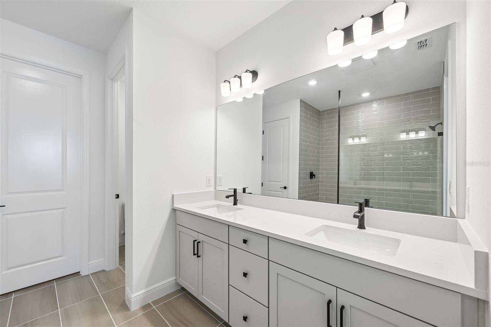 4454 Sunset Garden, Bradenton, FL 34210