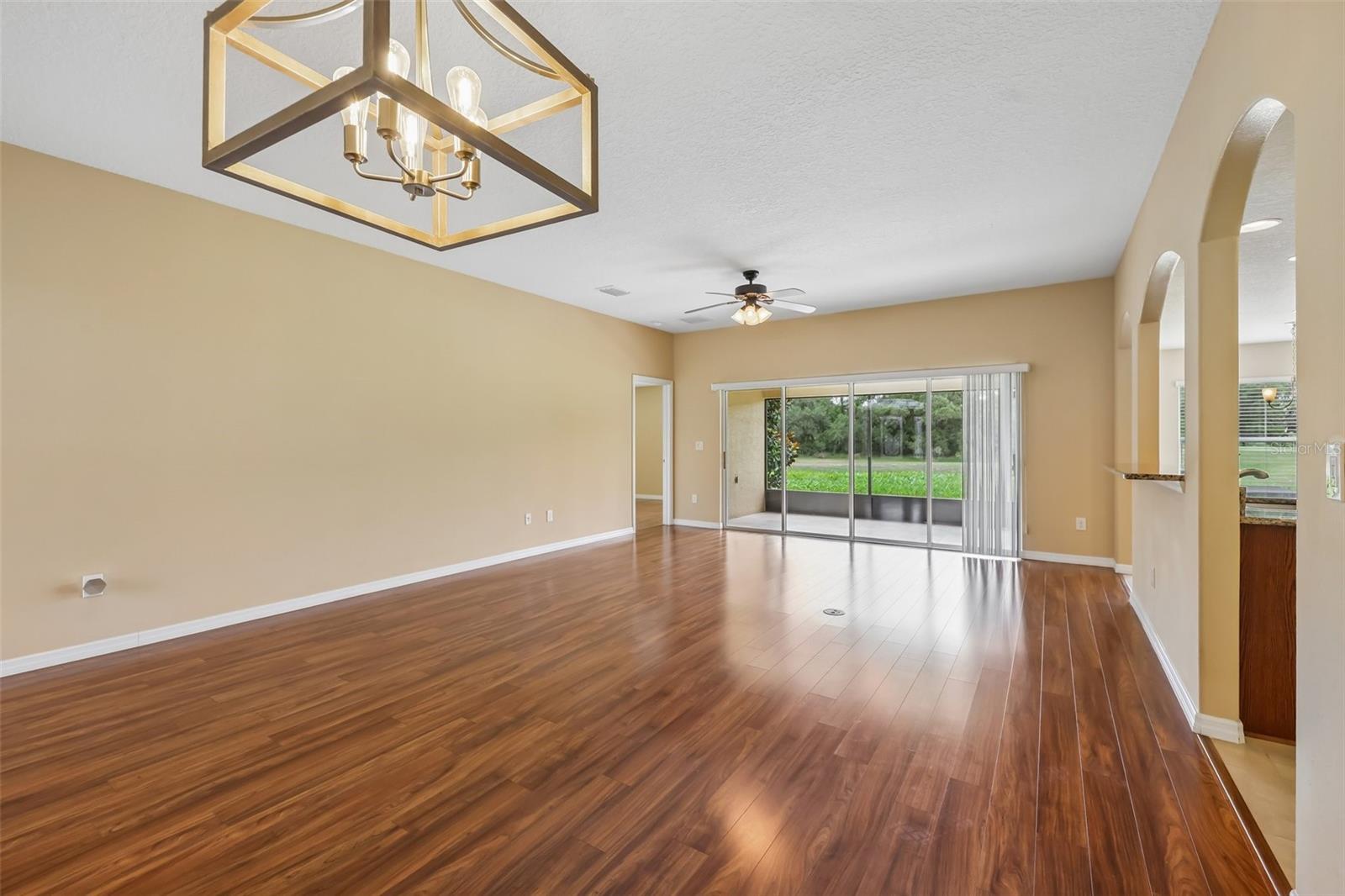 4025 Arlington Ridge, Leesburg, FL 34748