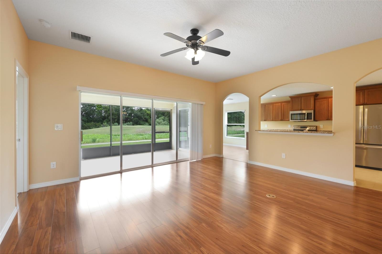 4025 Arlington Ridge, Leesburg, FL 34748