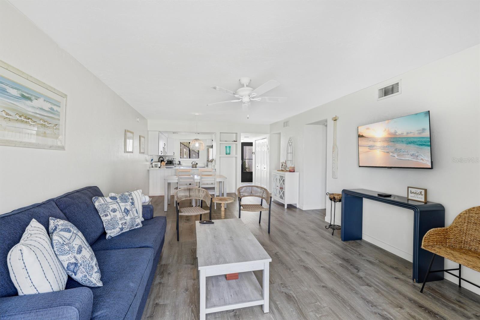 1801 Gulf Unit 184, Bradenton Beach, FL 34217