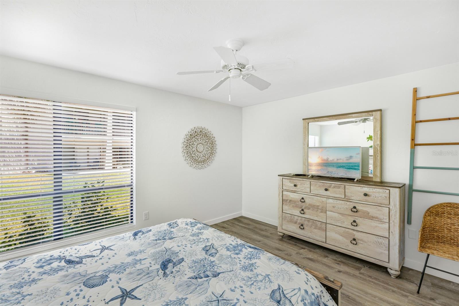 1801 Gulf Unit 184, Bradenton Beach, FL 34217