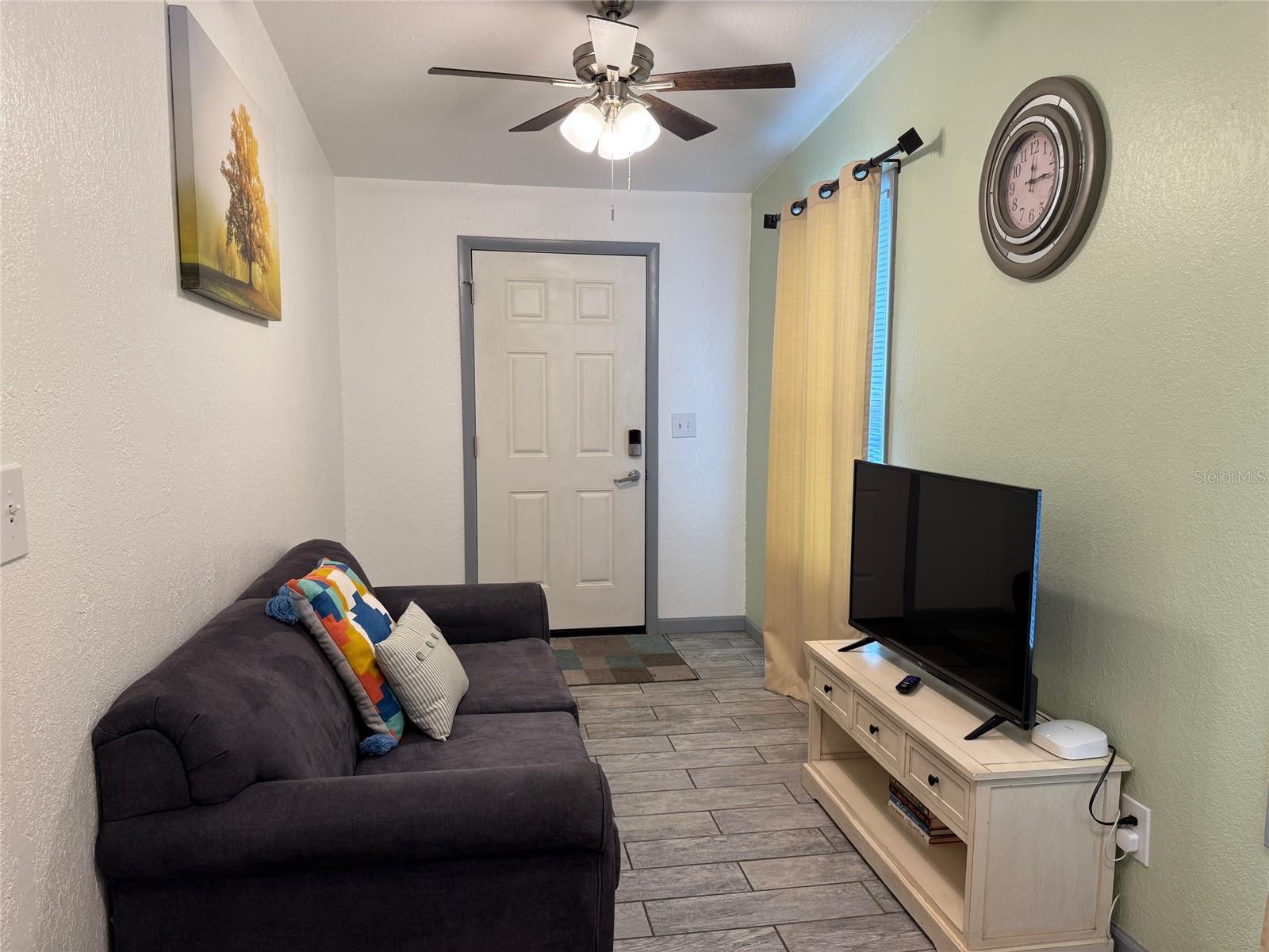 907 N Wabash Ave, Lakeland, FL 33815