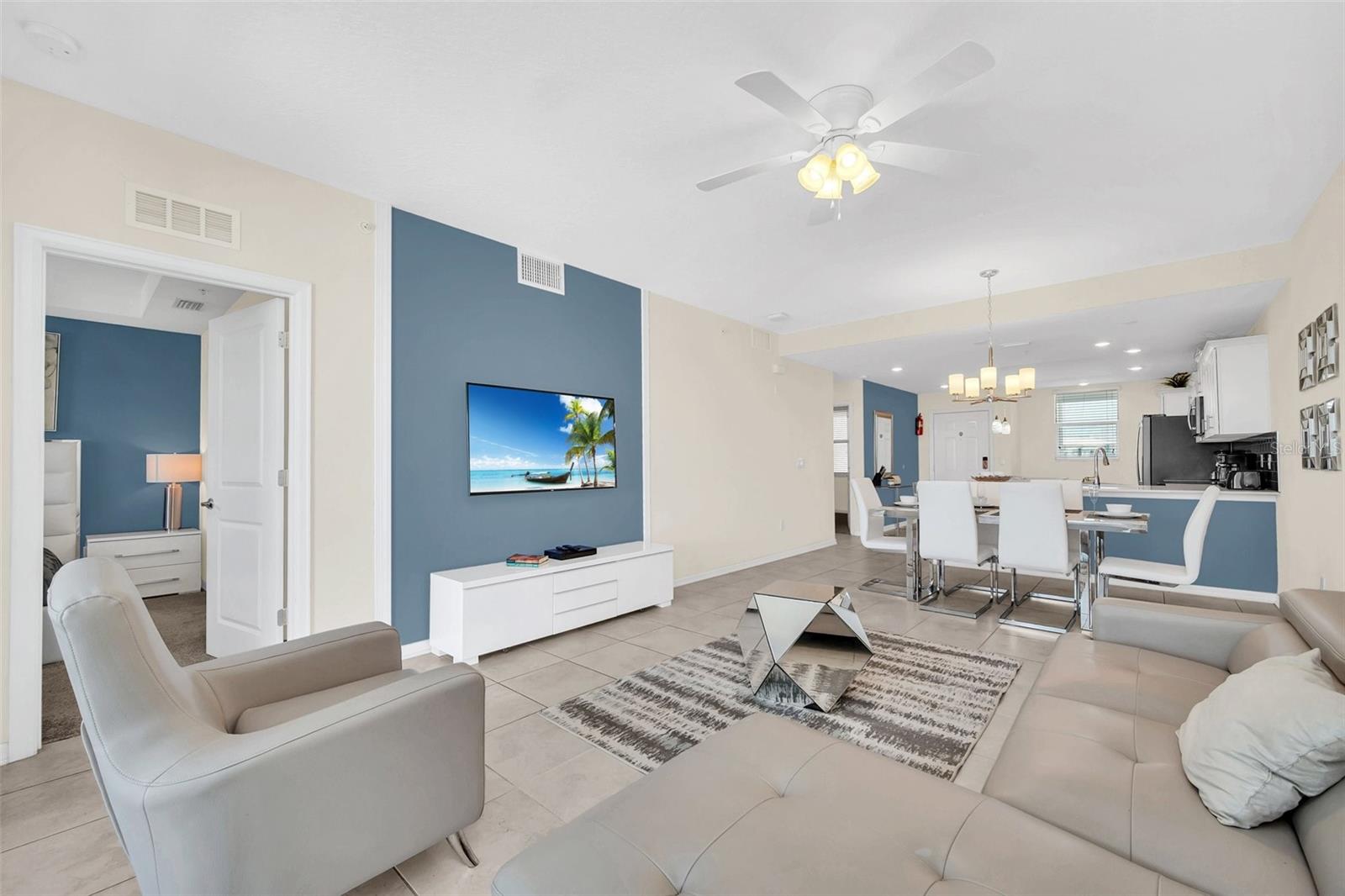 4721 Clock Tower Unit 304, Kissimmee, FL 34746