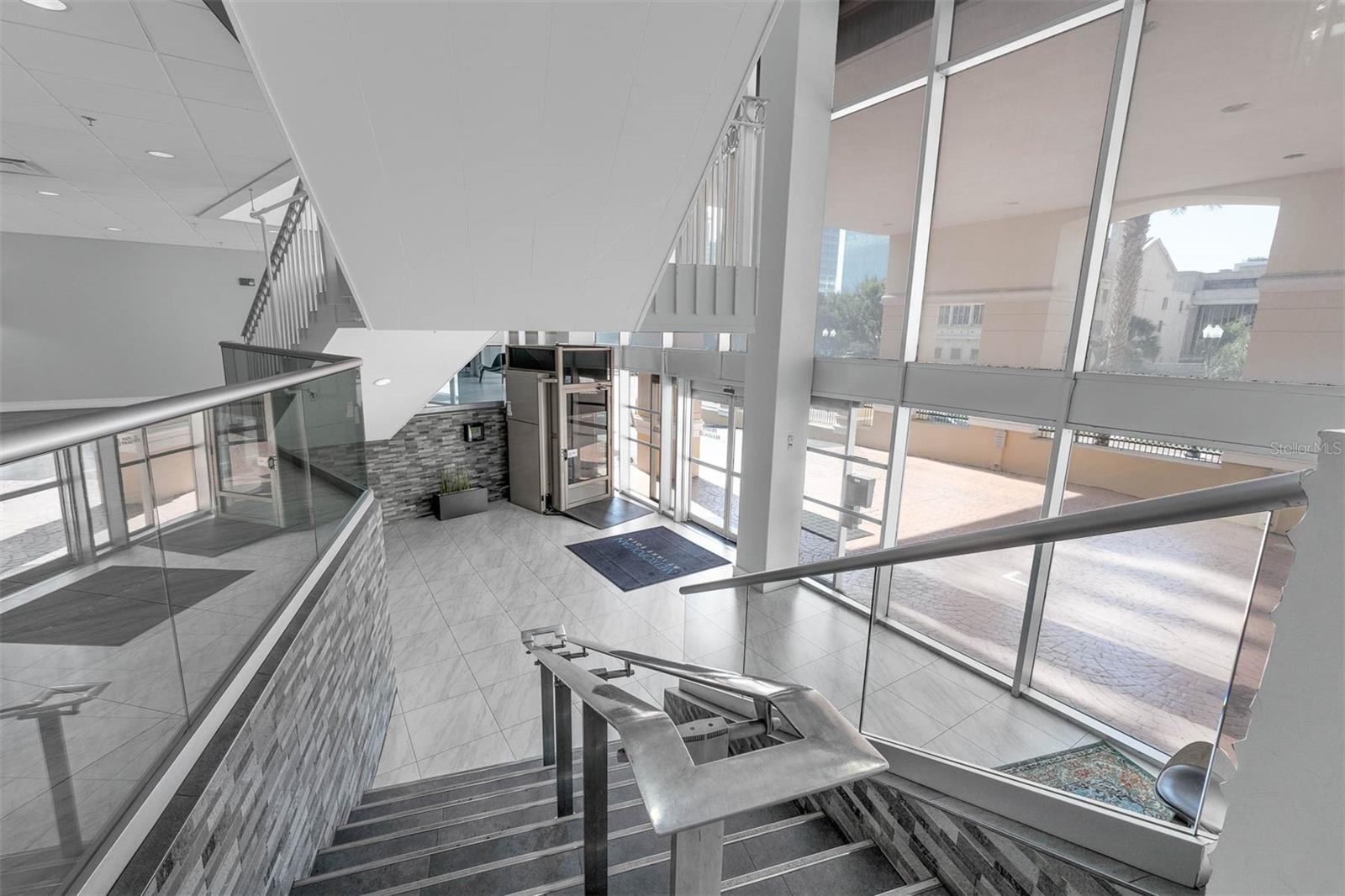 151 Washington Unit 404, Orlando, FL 32801