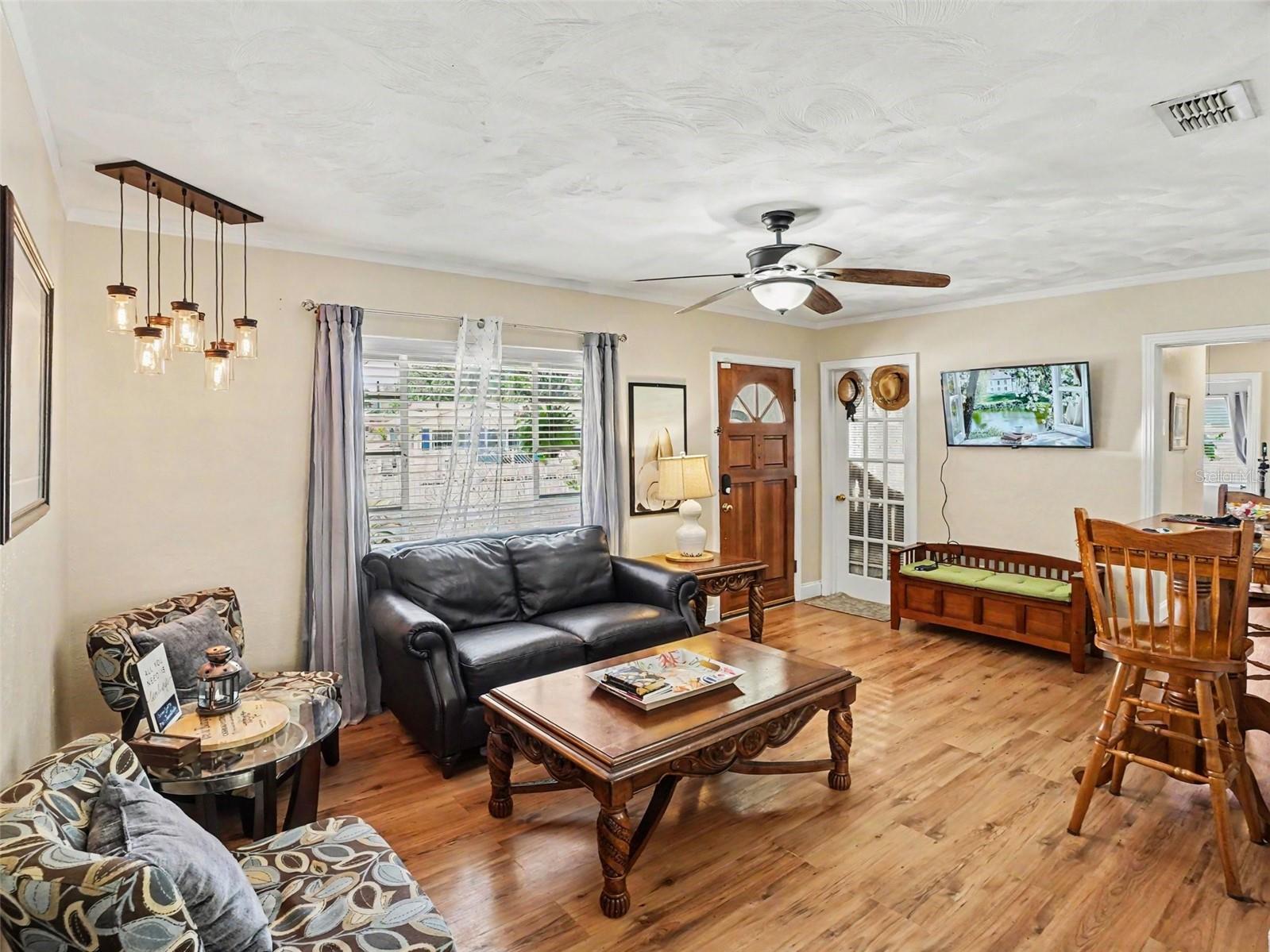 315 11th, Mount Dora, FL 32757