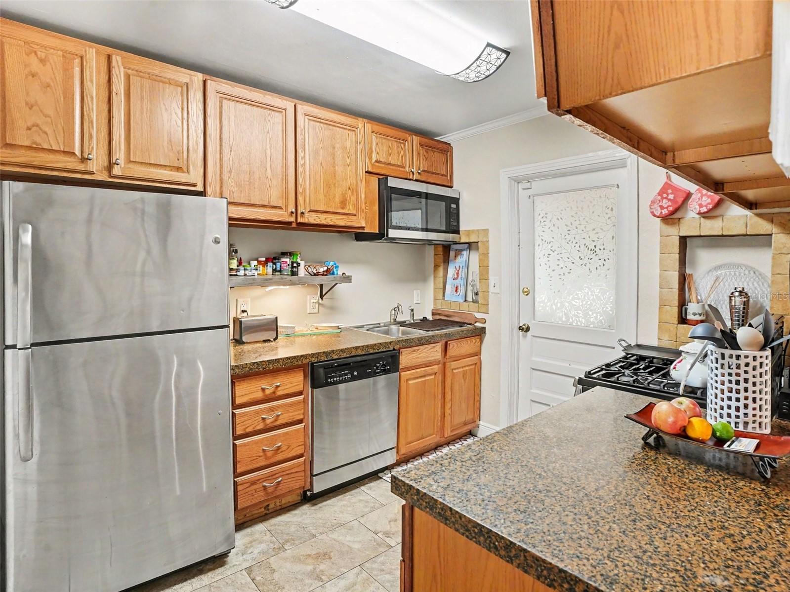 315 11th, Mount Dora, FL 32757