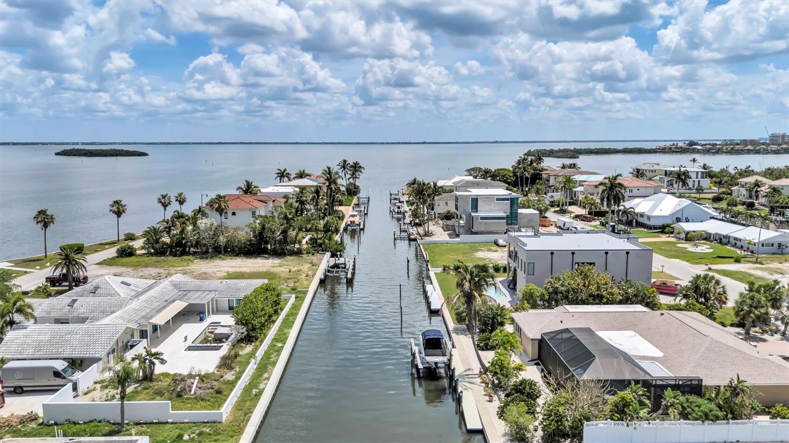 617 Rountree, Longboat Key, FL 34228