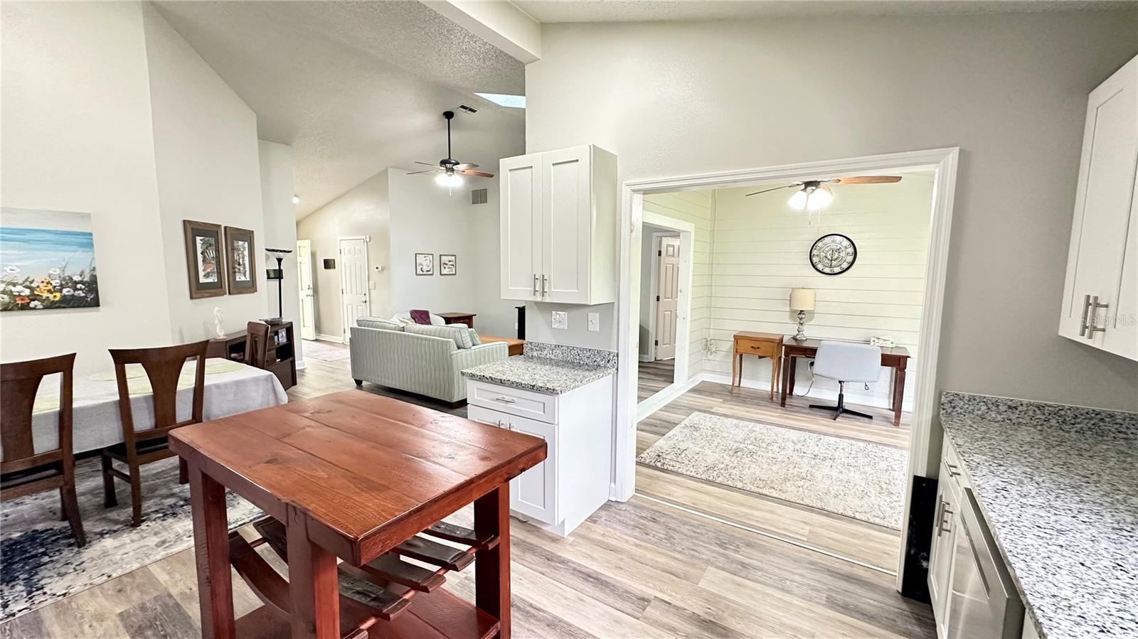 782 Pine Shores, New Smyrna Beach, FL 32168