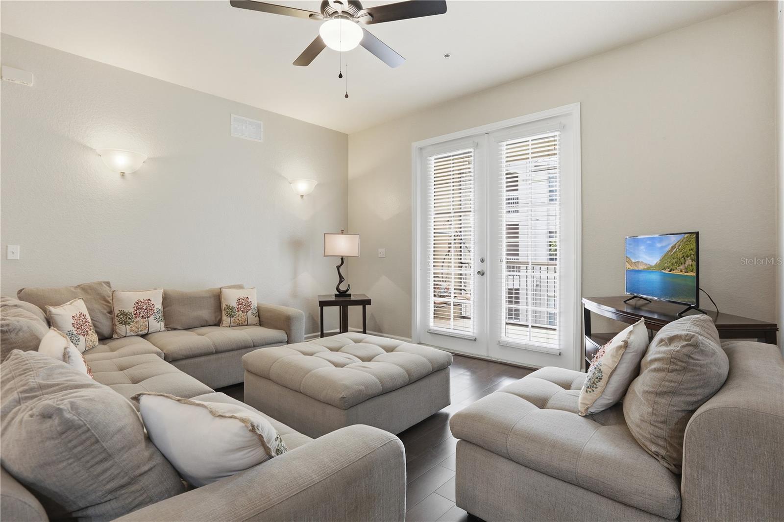 3001 Laurel Run Unit 204, Kissimmee, FL 34741