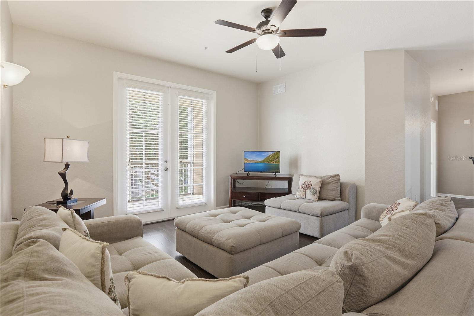 3001 Laurel Run Unit 204, Kissimmee, FL 34741