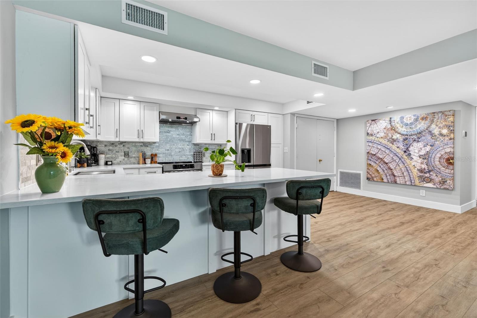 100 Oakmont Unit 107 & 108, Belleair, FL 33756
