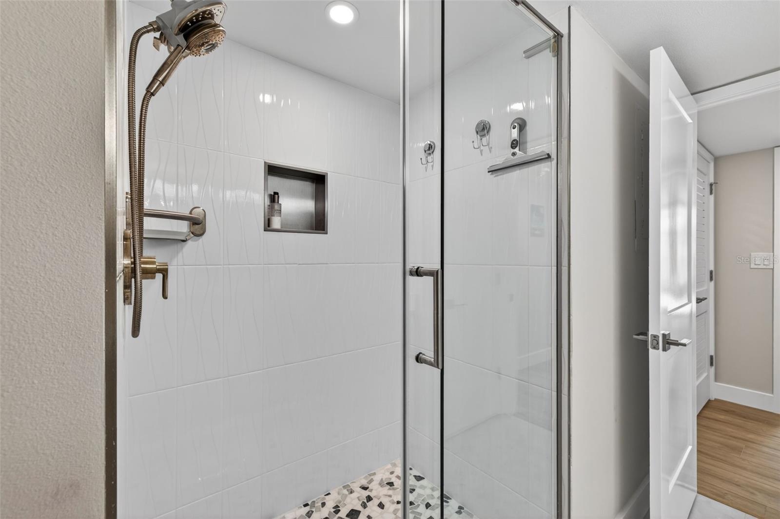 100 Oakmont Unit 107 & 108, Belleair, FL 33756