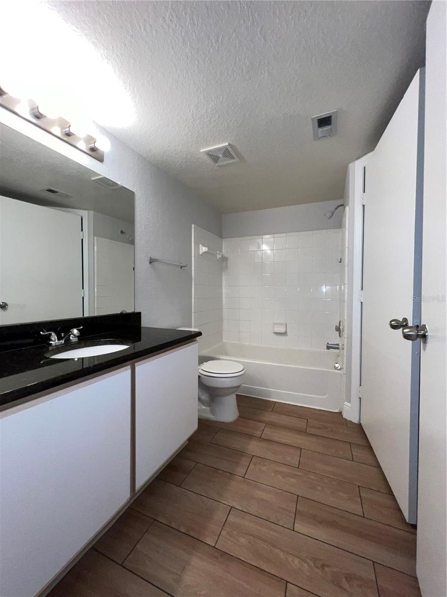 2216 Grand Cayman Unit 1435, Kissimmee, FL 34741