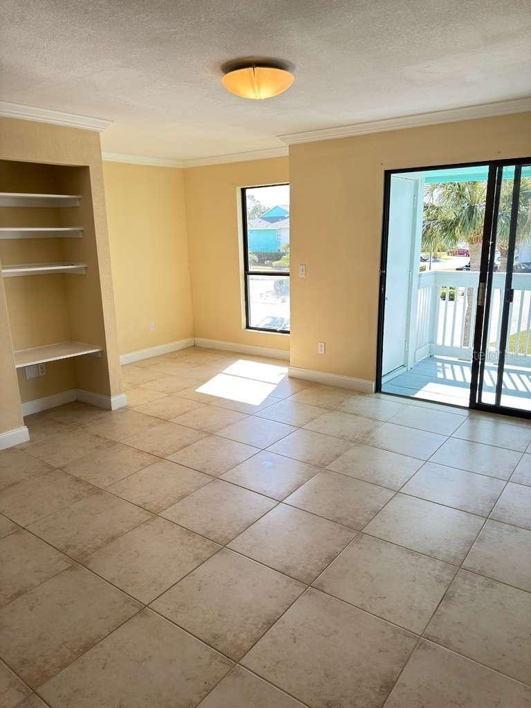 455 Alt 19 Unit 12, Palm Harbor, FL 34683