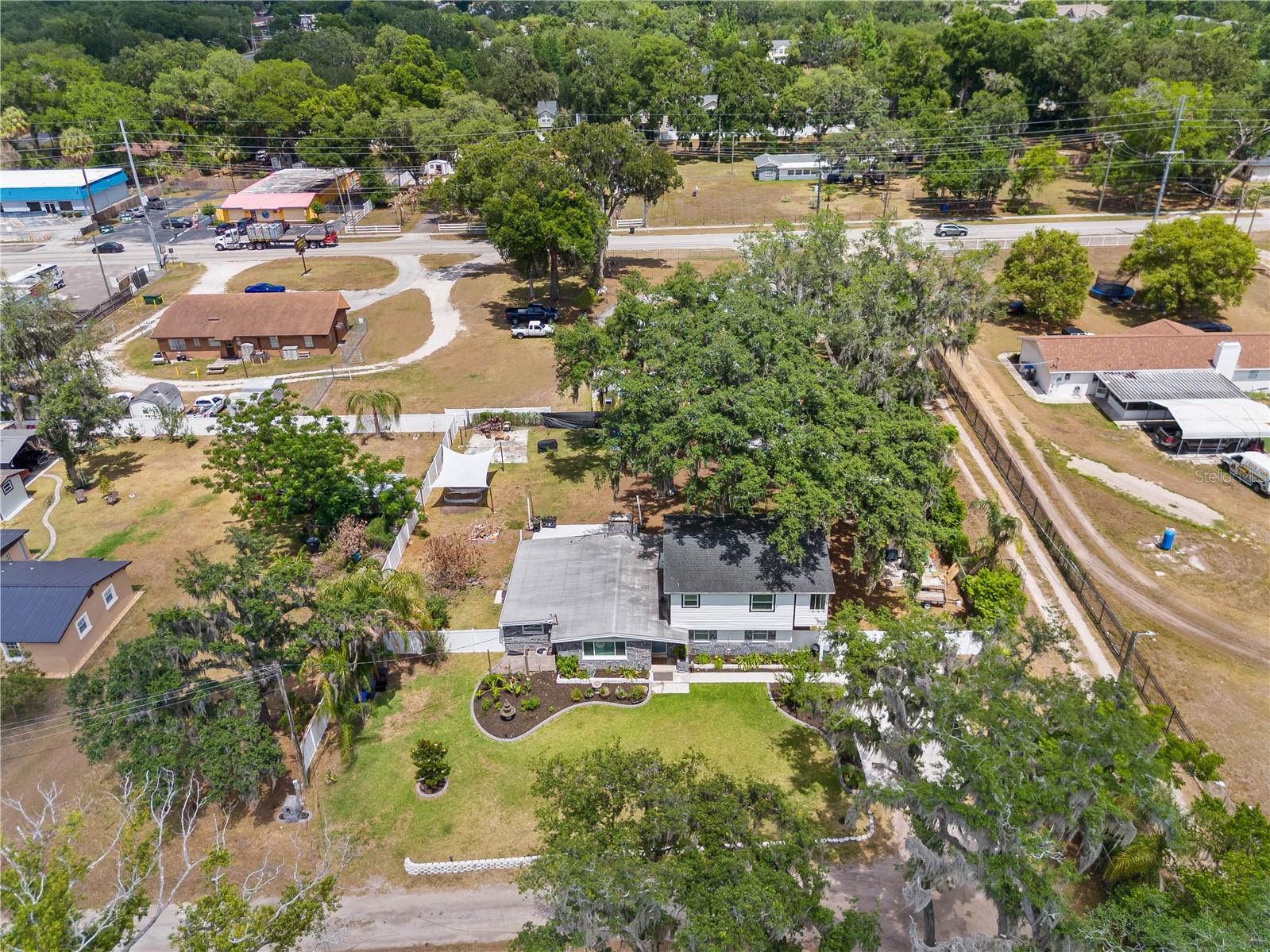 115 Ten Oak, Valrico, FL 33594