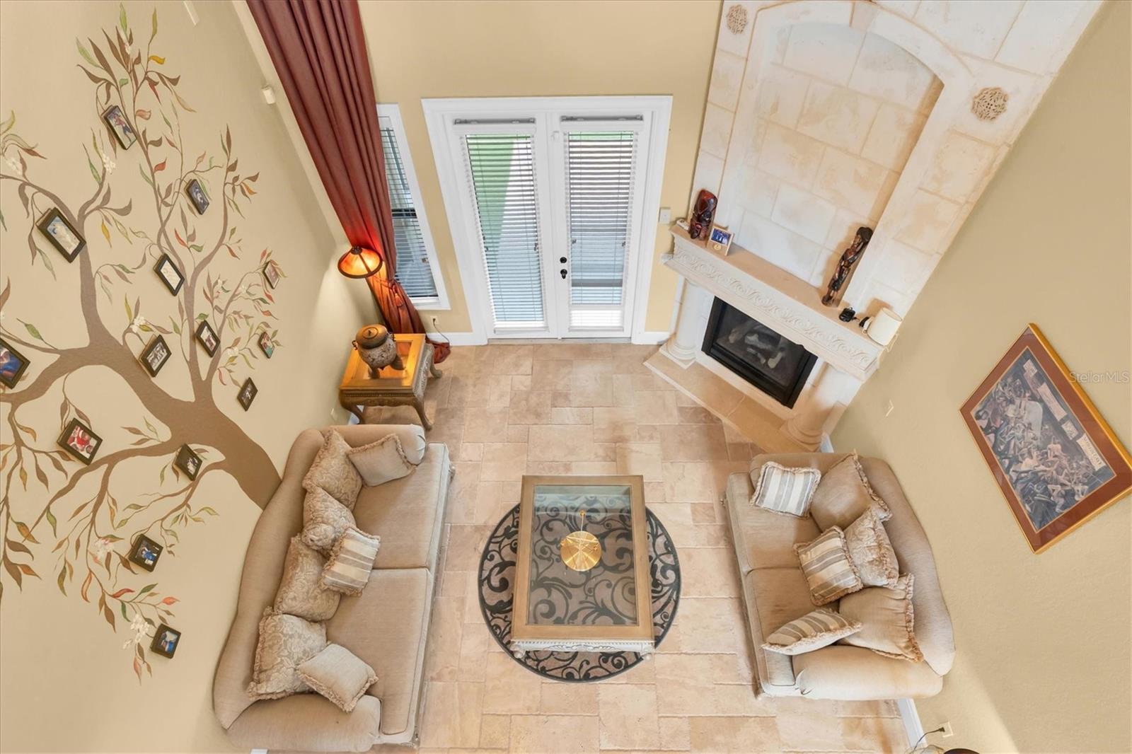 1067 Ashland, Tarpon Springs, FL 34689