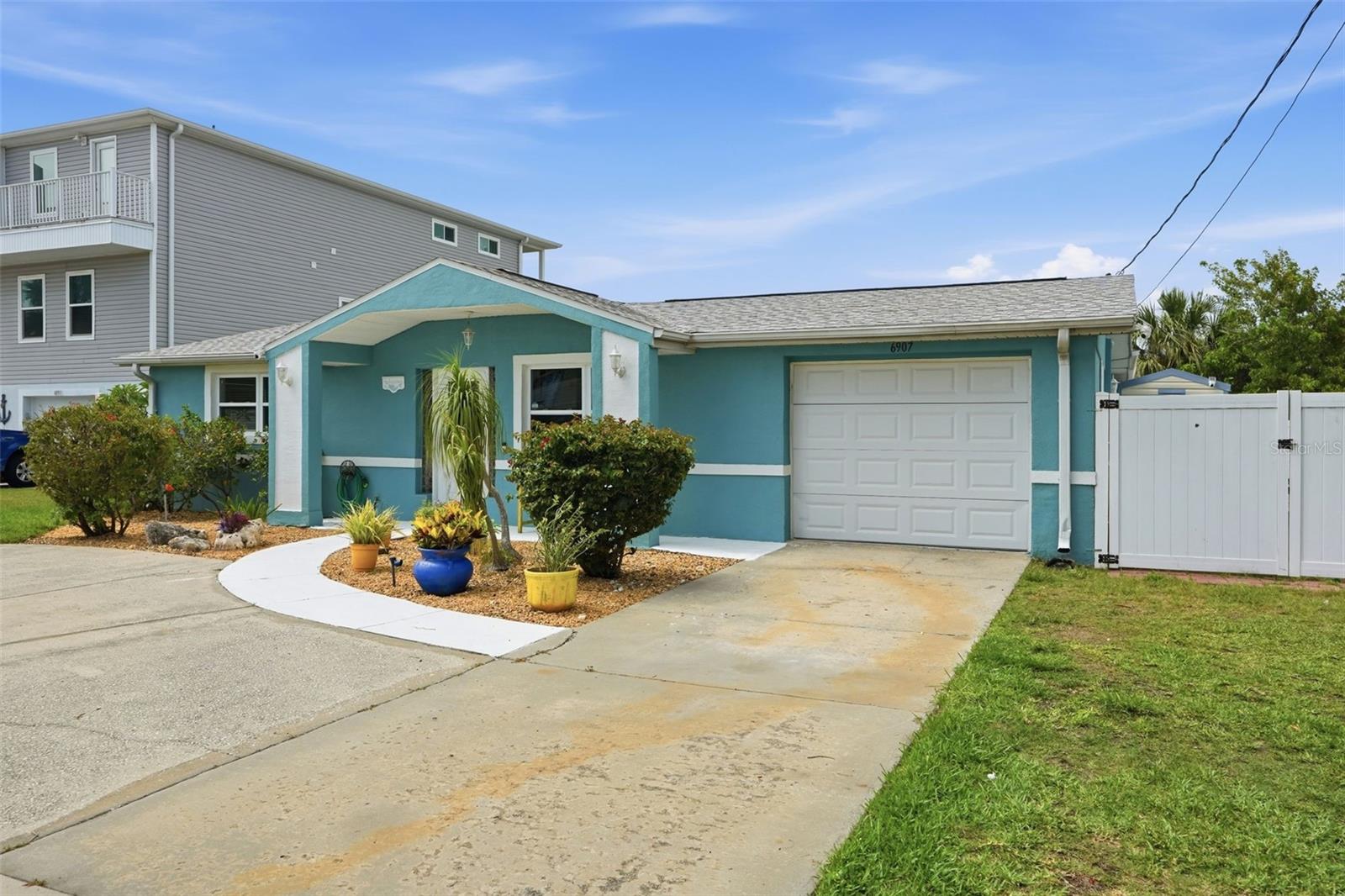 6907 Clark, Hudson, FL 34667