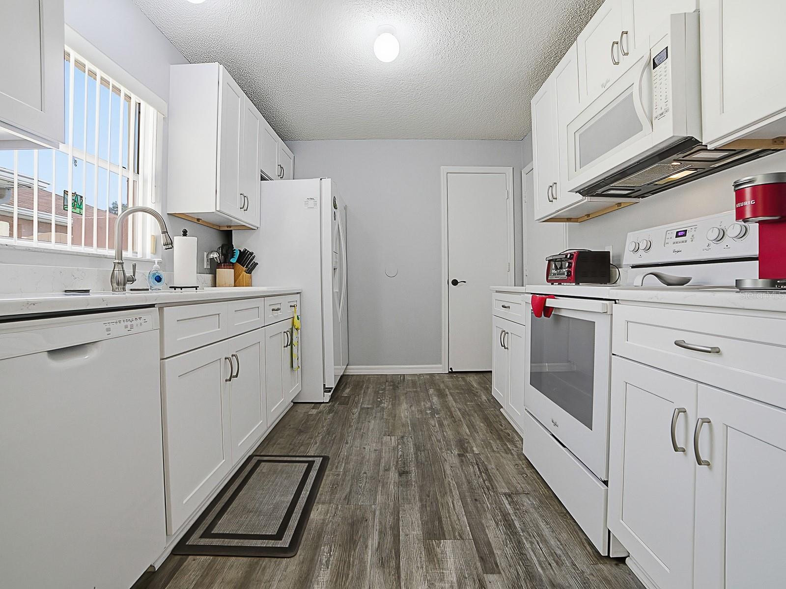 1202 Fernando, Lady Lake, FL 32159