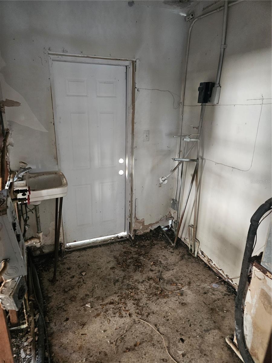 2814 Palmadelia, Sarasota, FL 34234