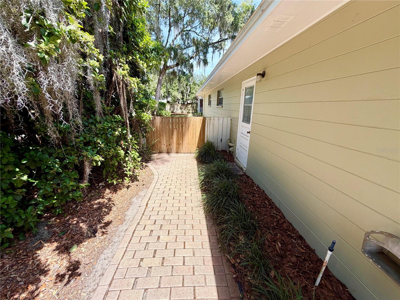 6322 Oak, Lakeland, FL 33813
