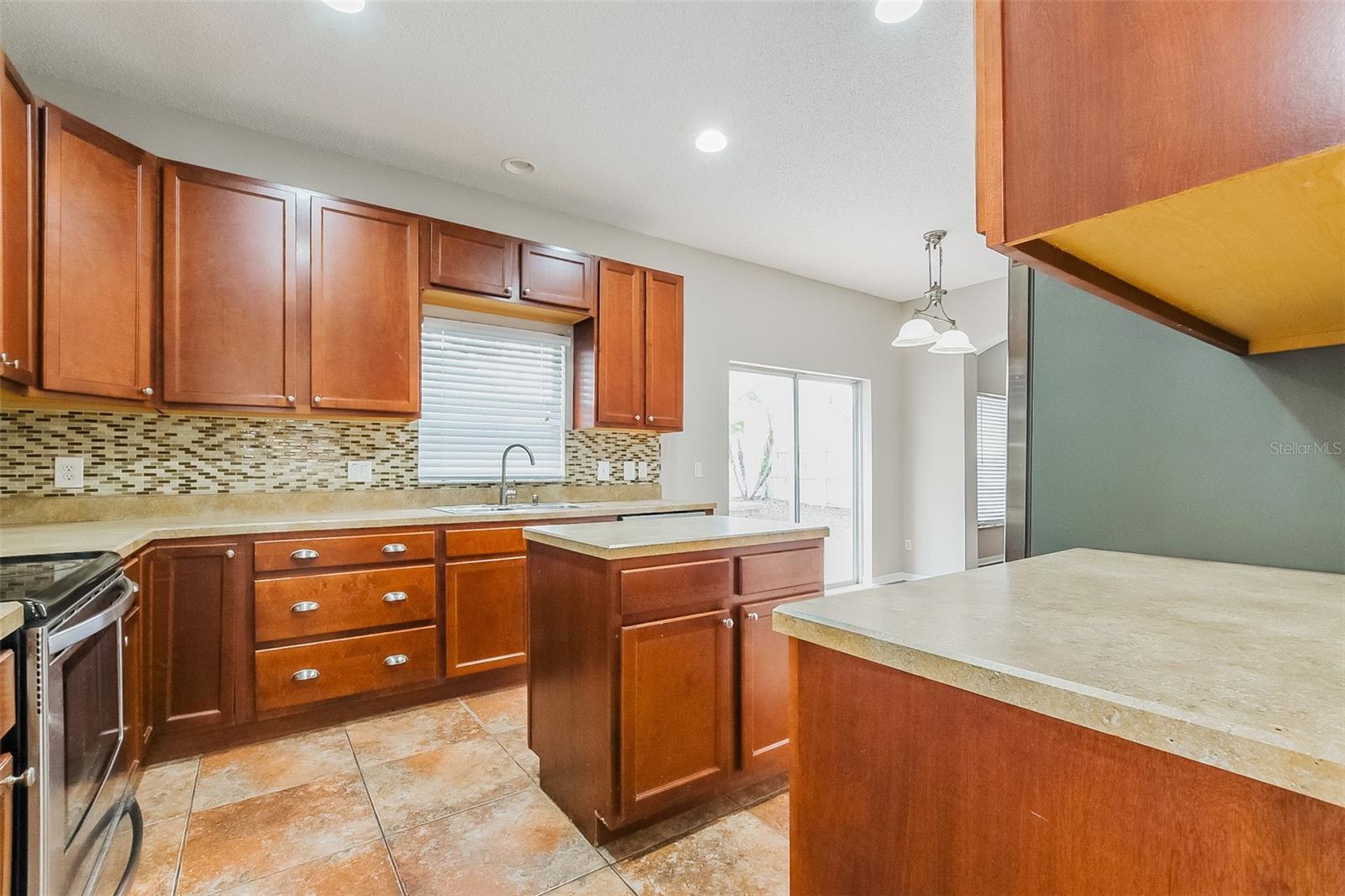 2043 Hammock Moss, Orlando, FL 32820