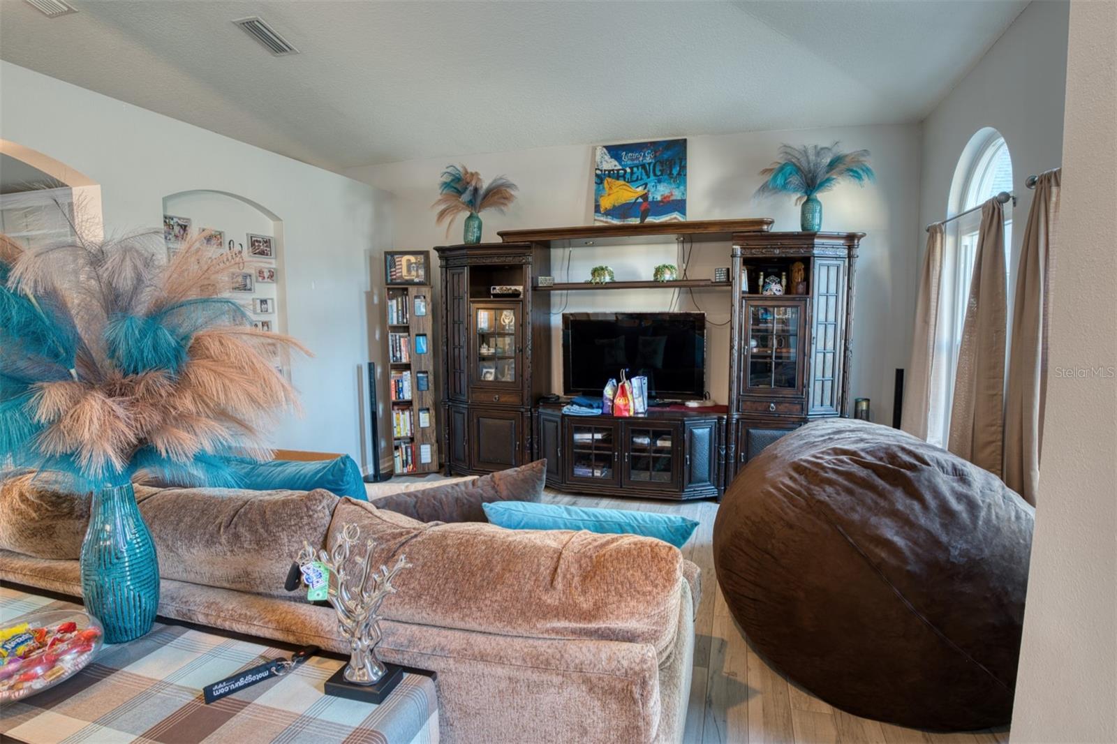 4303 Orange Ridge, Valrico, FL 33596