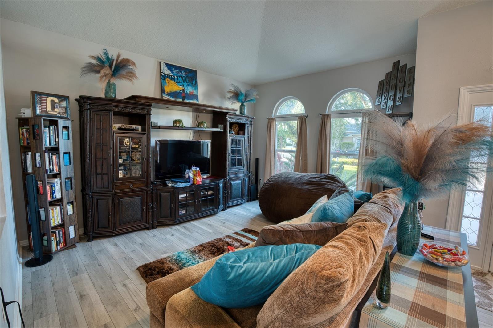 4303 Orange Ridge, Valrico, FL 33596