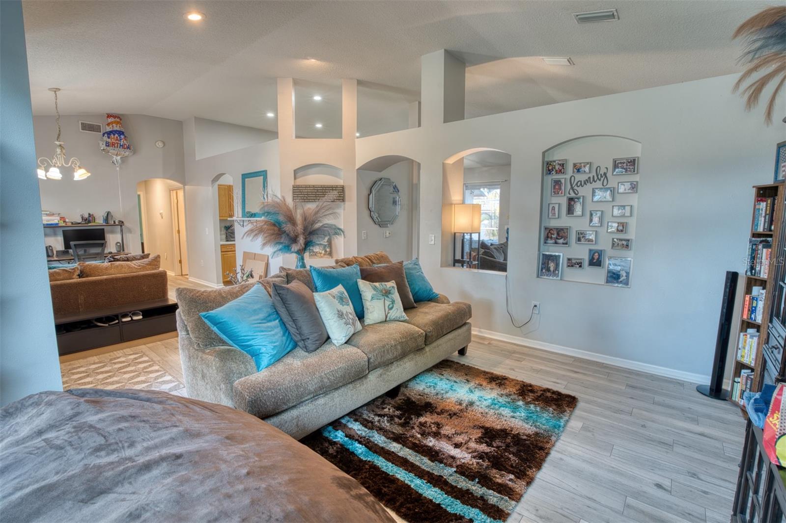 4303 Orange Ridge, Valrico, FL 33596