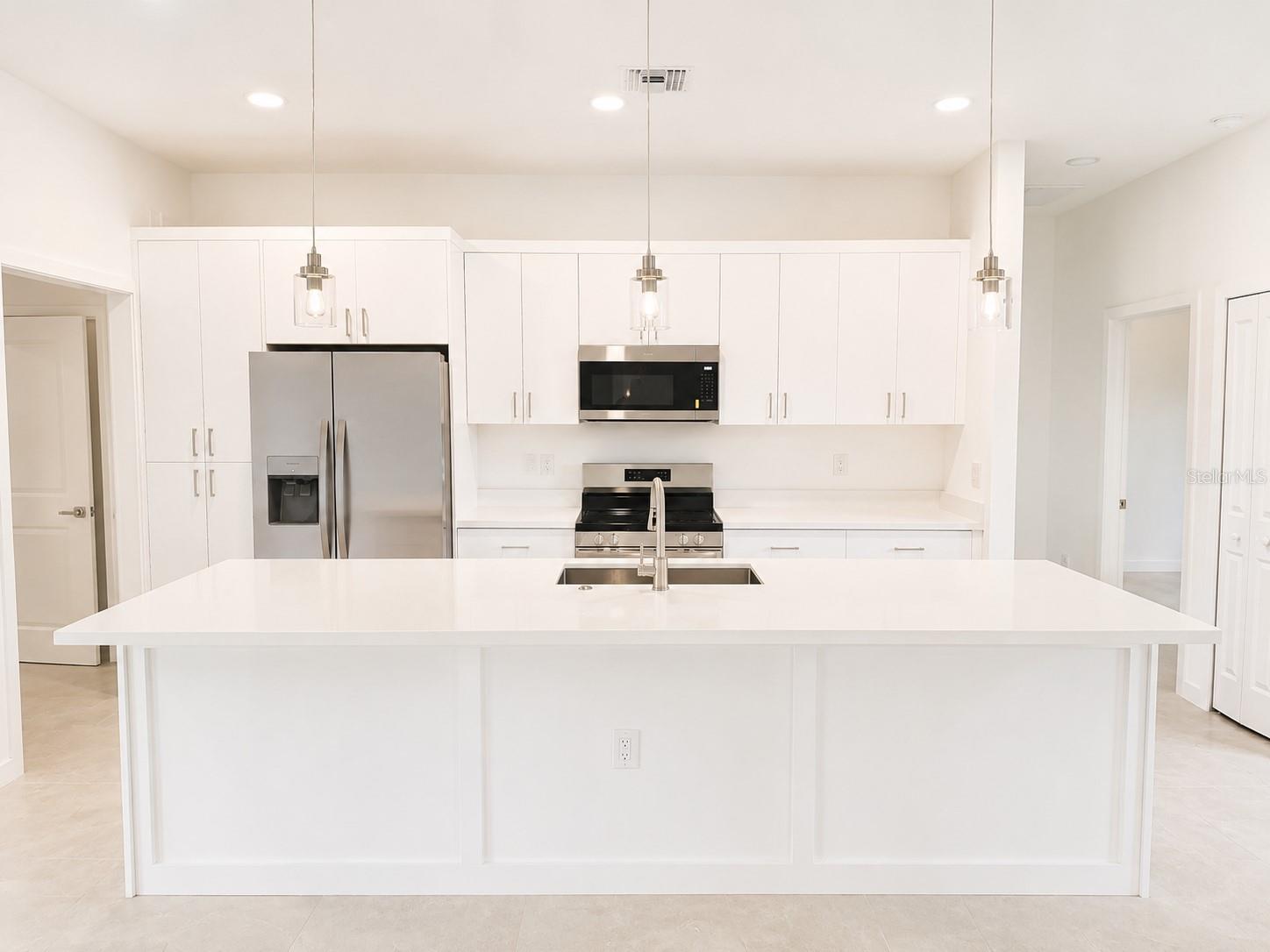 2907 25 St W. Strata Vii, Lehigh Acres, FL 33971