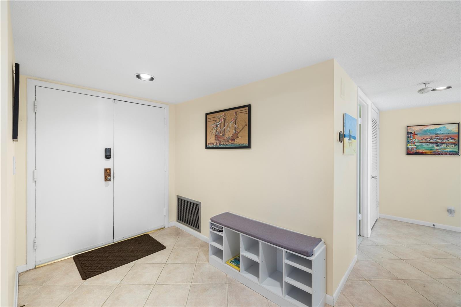 1460 Gulf Unit 412, Clearwater Beach, FL 33767