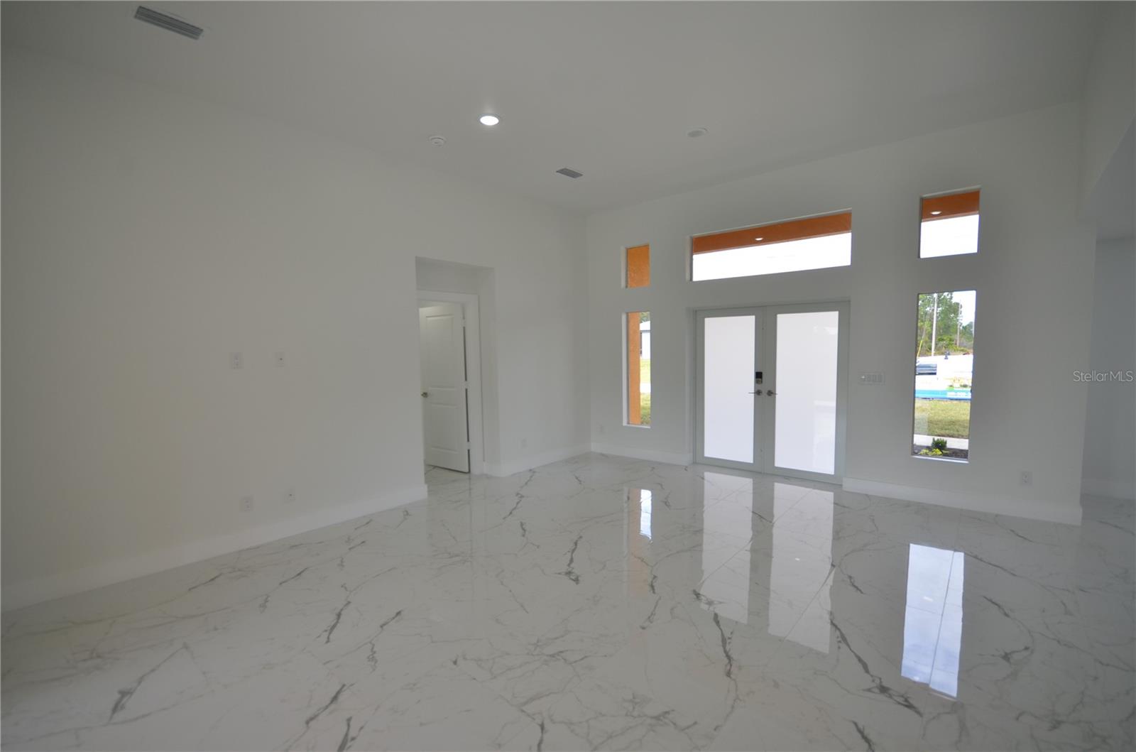 1132 Edelweiss, Lehigh Acres, FL 33974