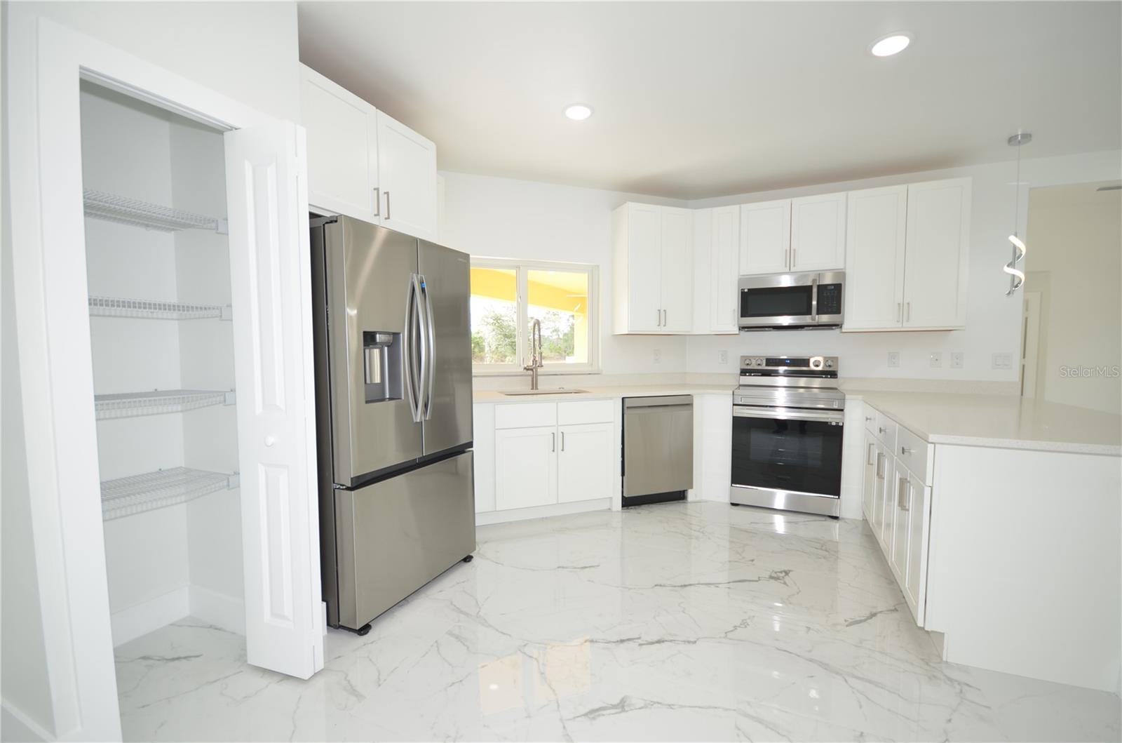 1132 Edelweiss, Lehigh Acres, FL 33974