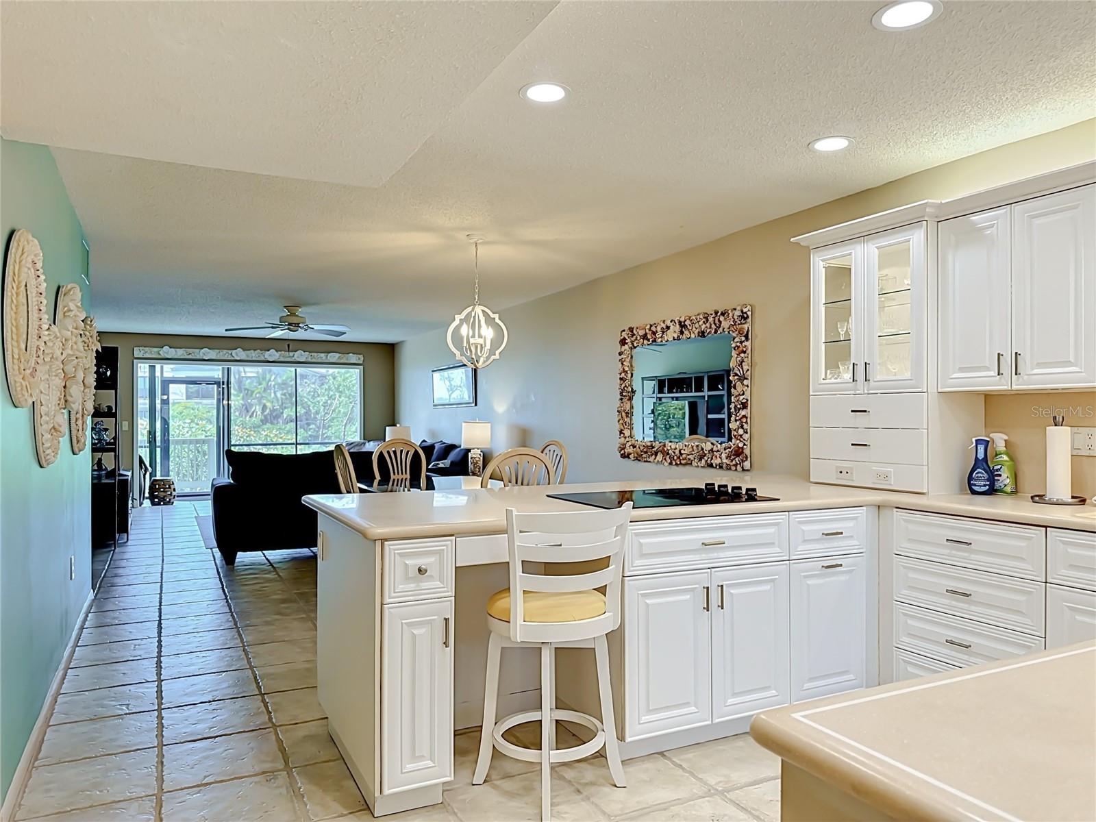 1515 Pelican Point Unit Ba185, Sarasota, FL 34231