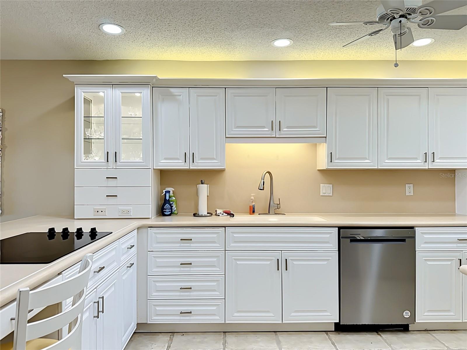 1515 Pelican Point Unit Ba185, Sarasota, FL 34231