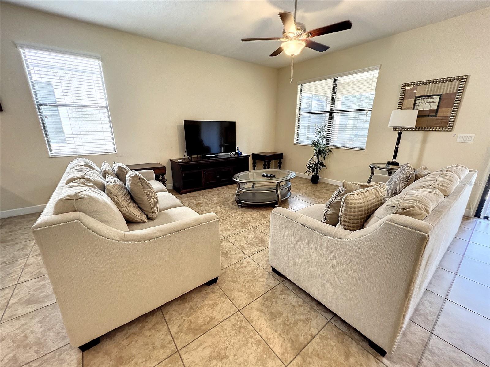 1453 Myrtlewood, Davenport, FL 33896