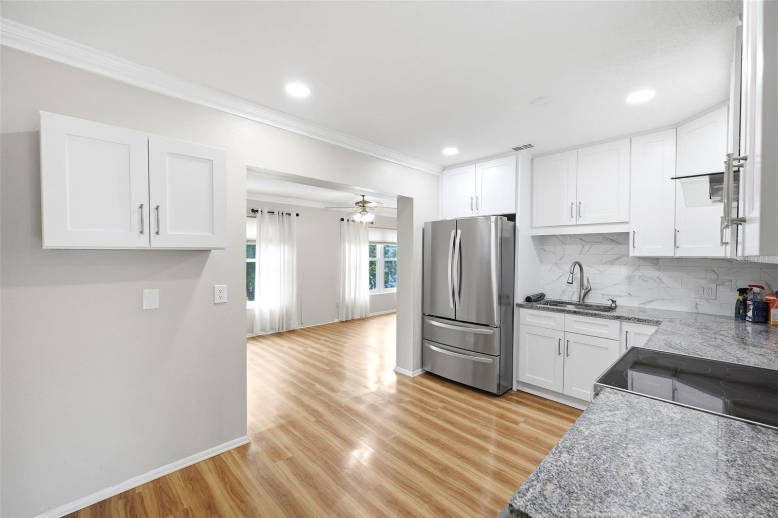 2381 Ecuadorian Unit 45, Clearwater, FL 33763