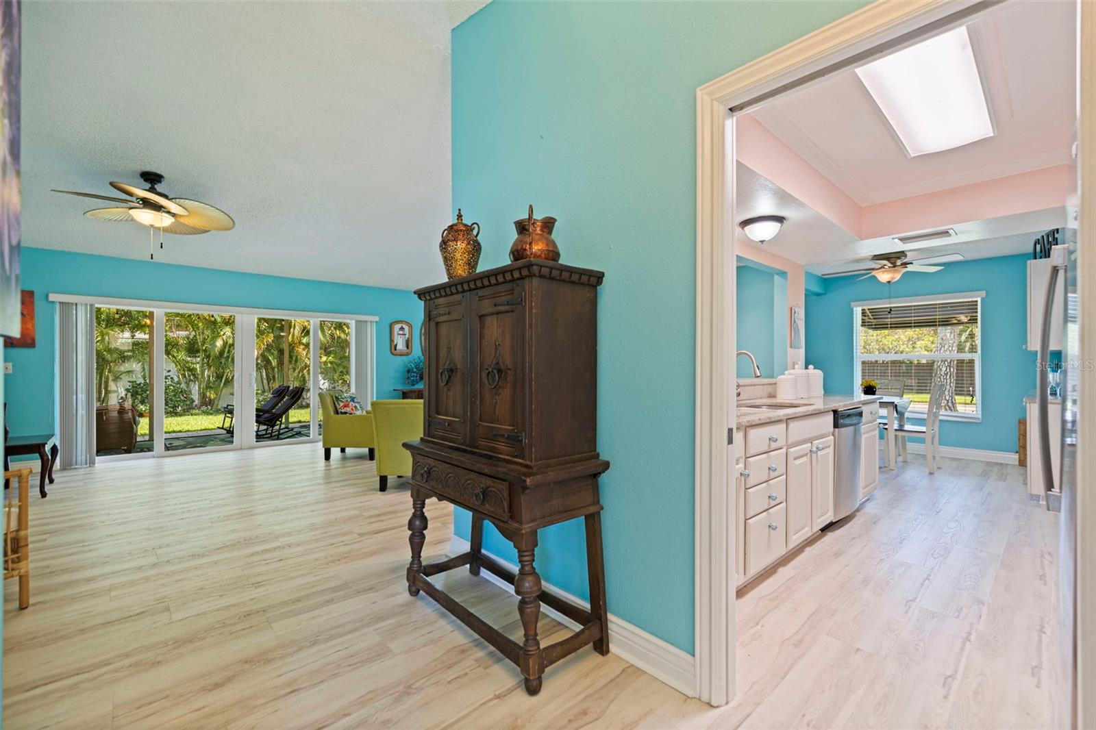 201 58th, St Petersburg, FL 33705