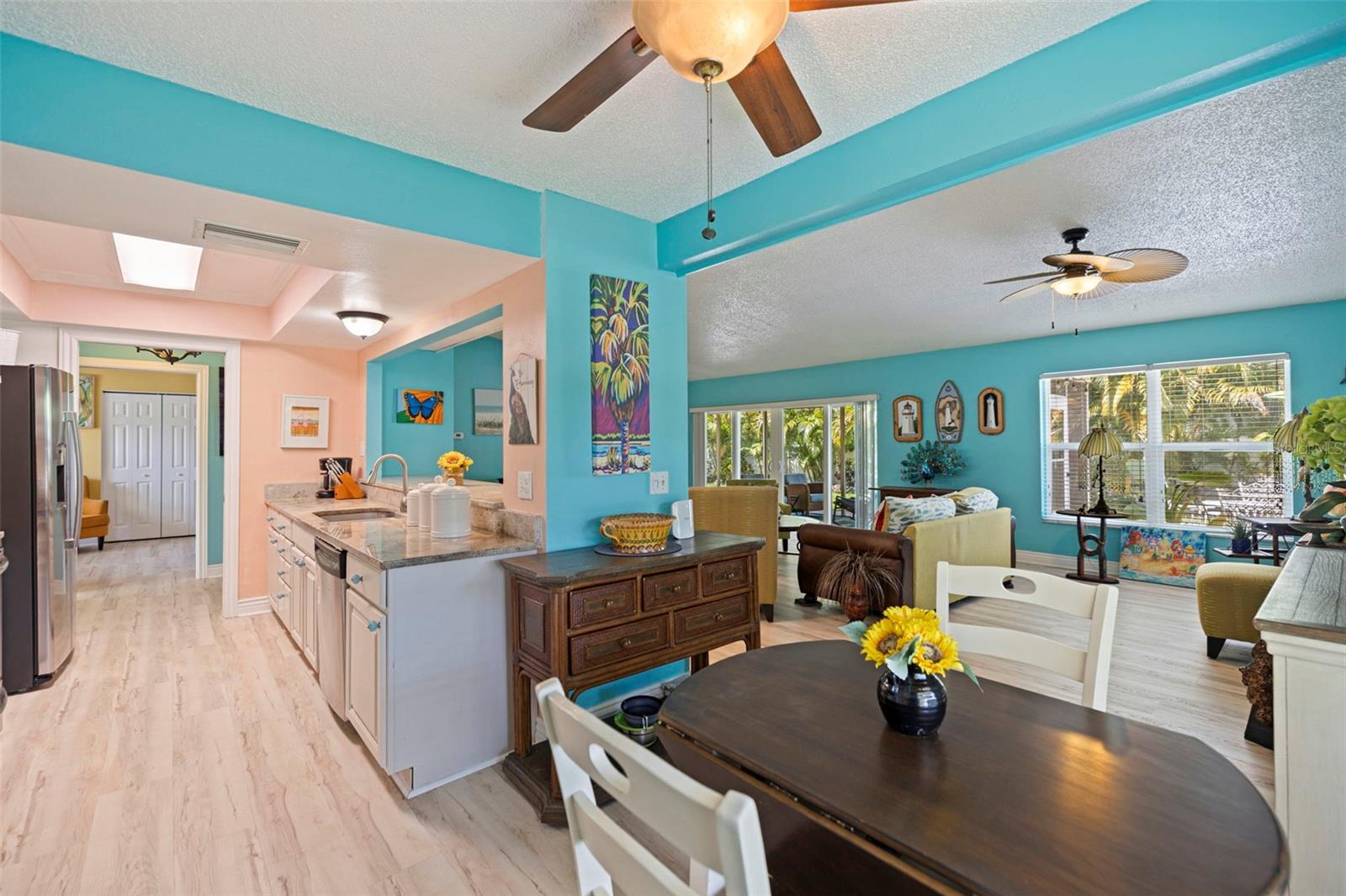201 58th, St Petersburg, FL 33705