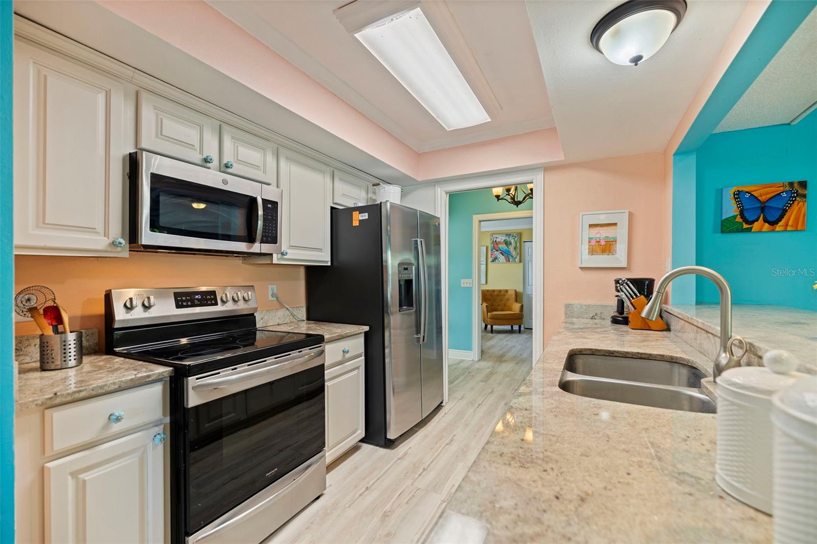 201 58th, St Petersburg, FL 33705