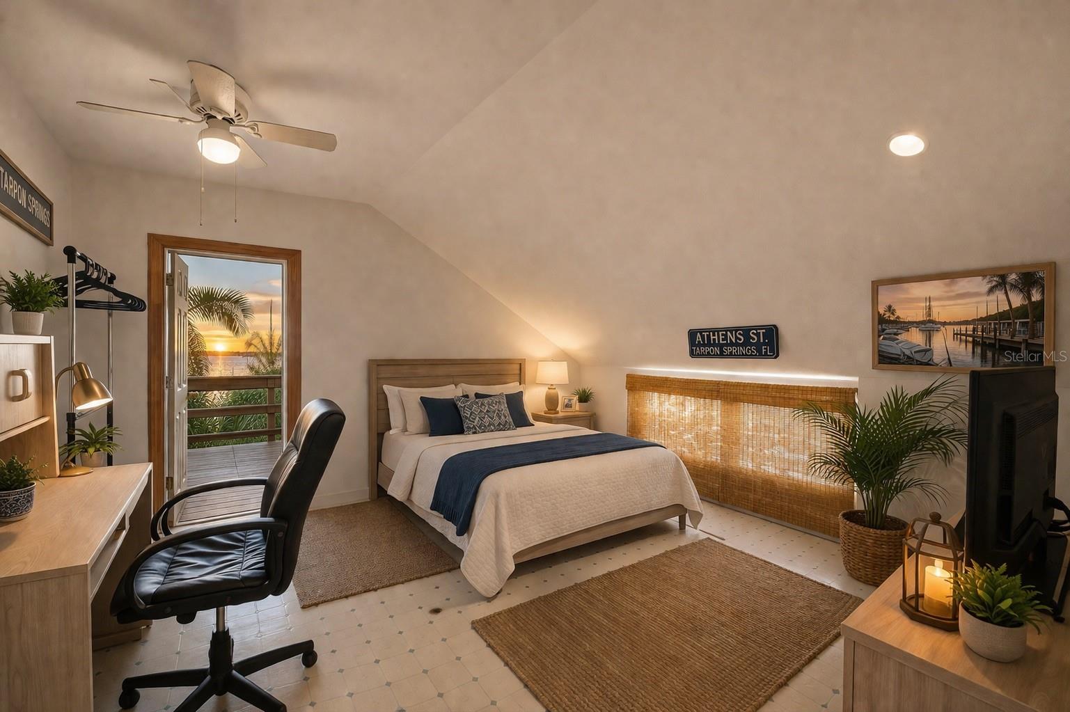 531 Athens, Tarpon Springs, FL 34689